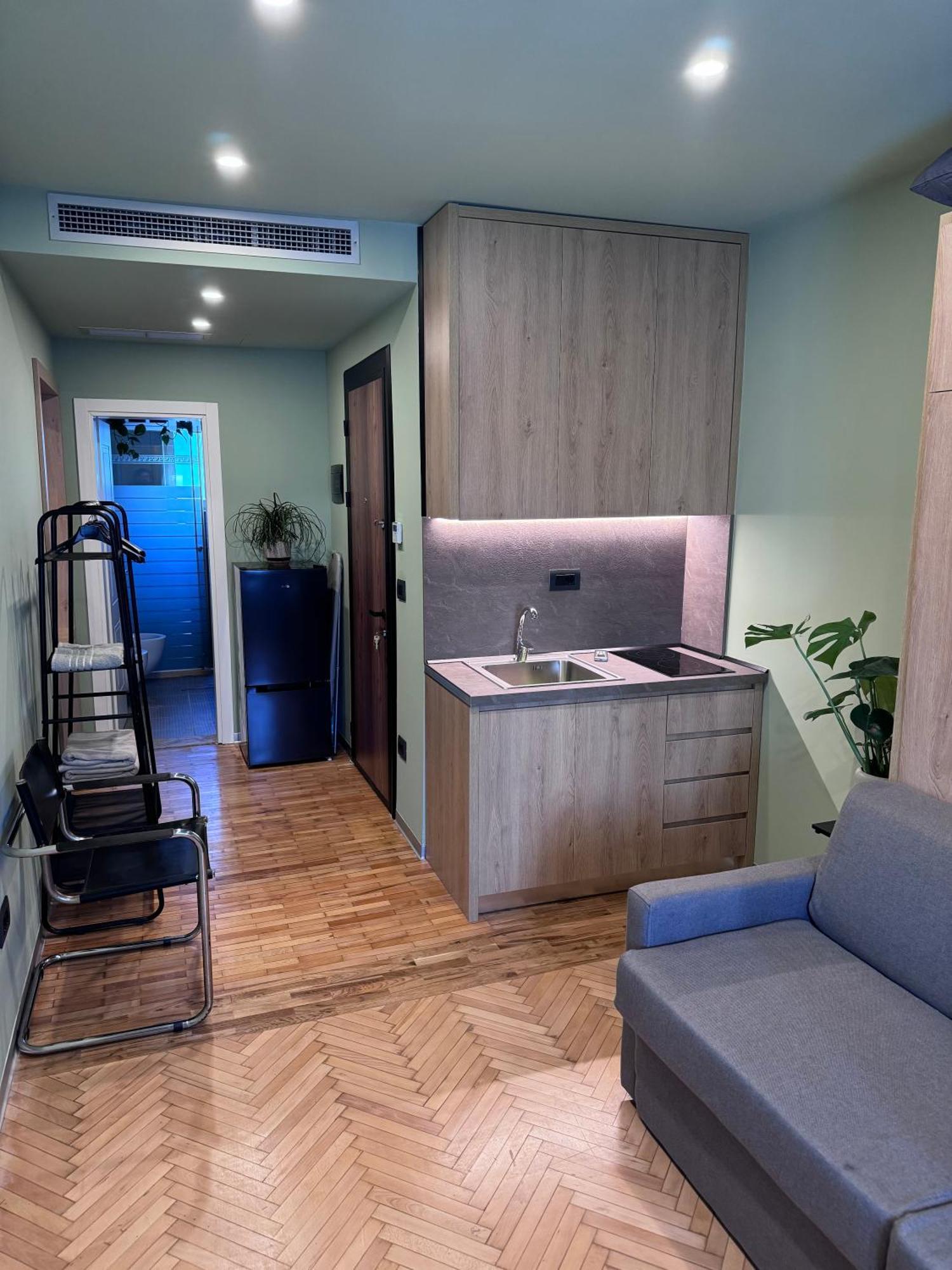 The Hidden Gem Of Blloku Apartamento Tirana Exterior foto