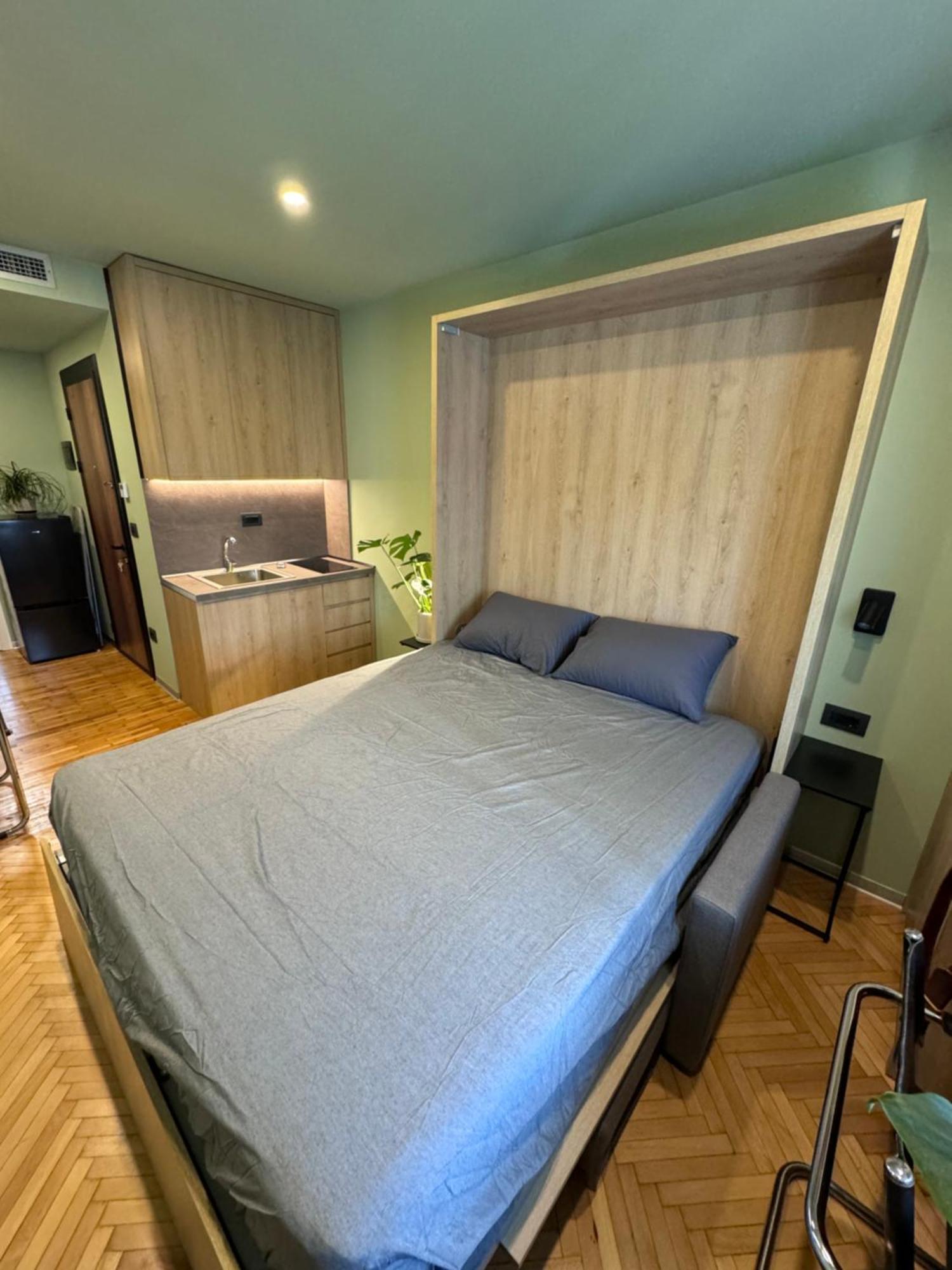 The Hidden Gem Of Blloku Apartamento Tirana Exterior foto